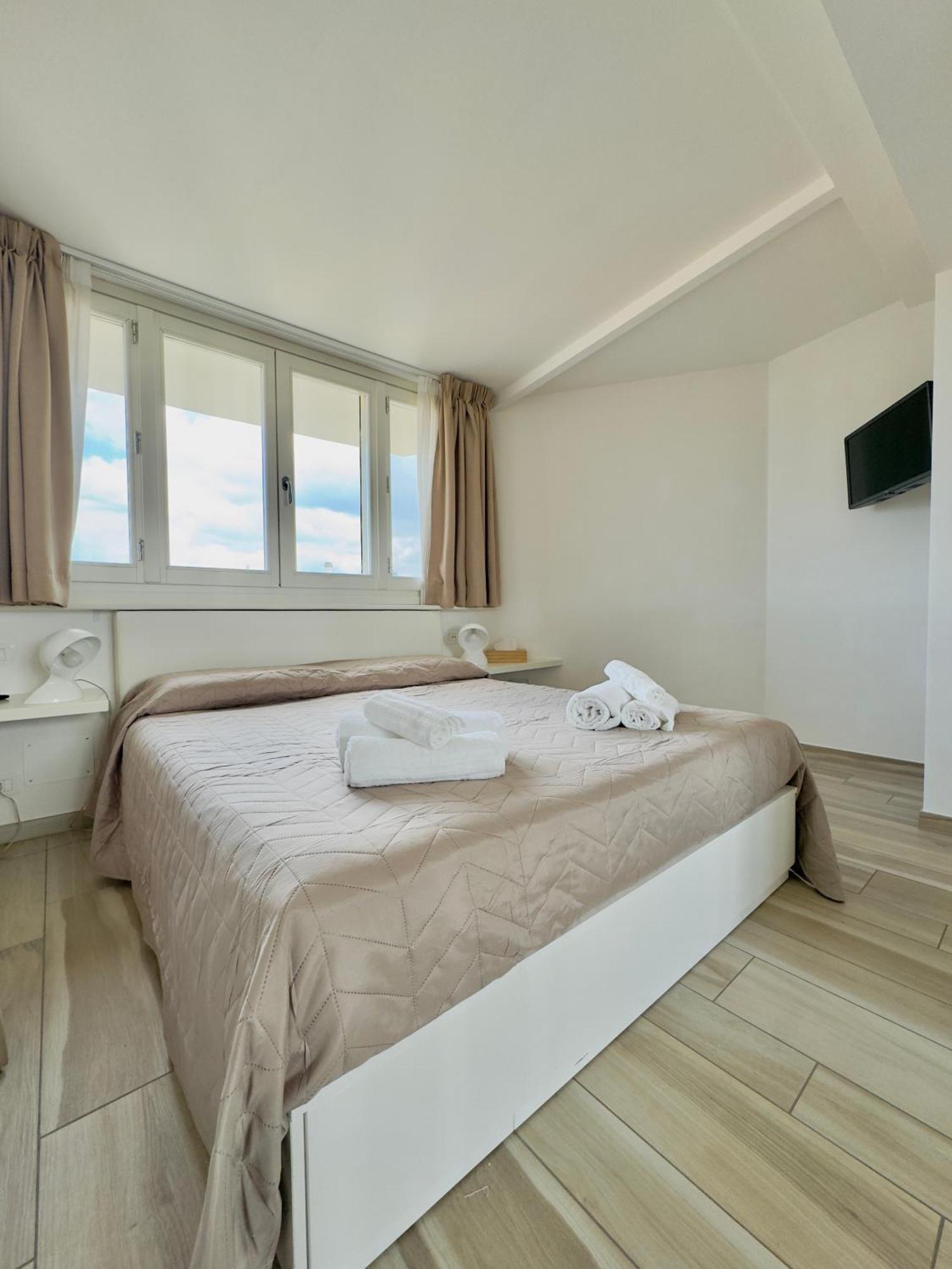Ginevra In Appartamento Roma